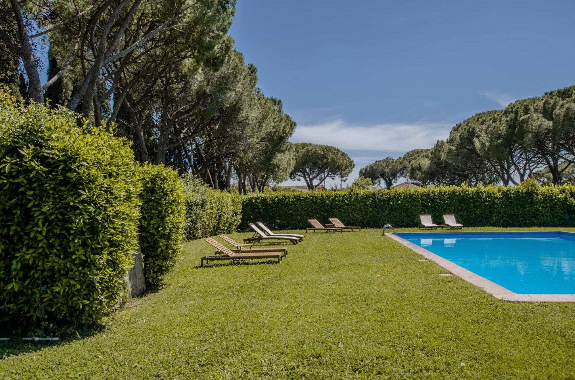 Razza Del Casalone Guest House Grosseto Exterior photo