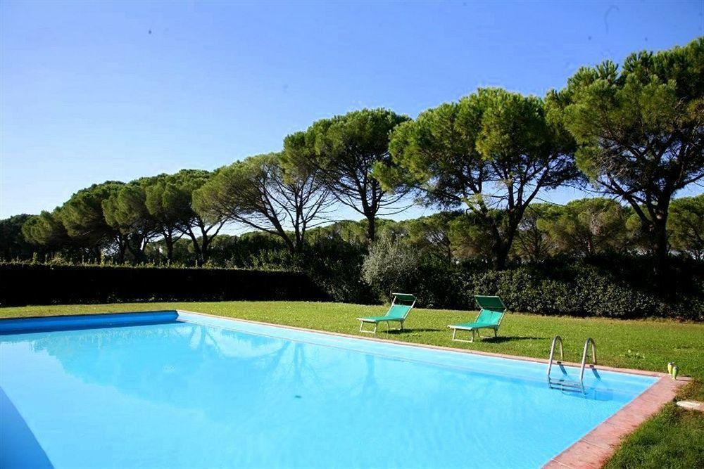 Razza Del Casalone Guest House Grosseto Exterior photo