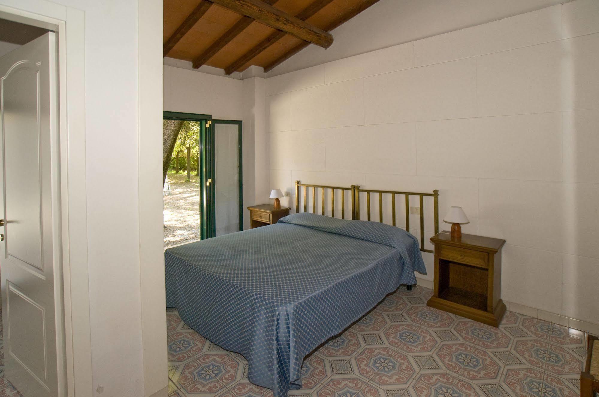 Razza Del Casalone Guest House Grosseto Exterior photo